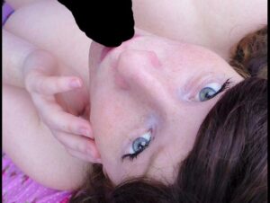 devote schlampe Porno Video: Willst du IHN in dein Fresse??